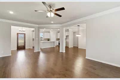 113 Cooper Court, Springtown, TX 76082 - Photo 8