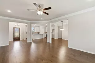 113 Cooper Ct, Springtown, TX 76082 - Photo 8