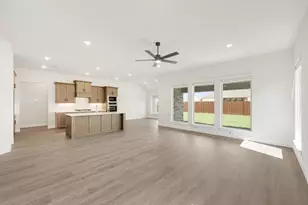 1004 Goldenrod Dr, Justin, TX 76247 - Photo 18