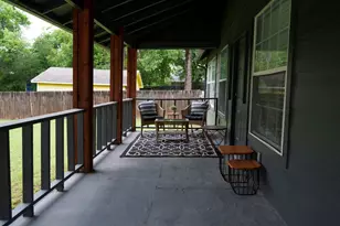 1016 W Collins St, Denton, TX 76201 - Photo 24