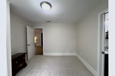 1016 W Collins Street, Denton, TX 76201 - Photo 14