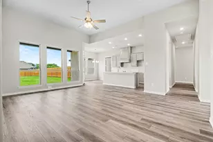1913 Barrix Ln, DeSoto, TX 75115 - Photo 8