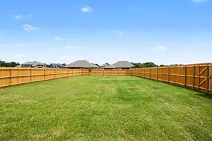 1913 Barrix Ln, DeSoto, TX 75115 - Photo 30