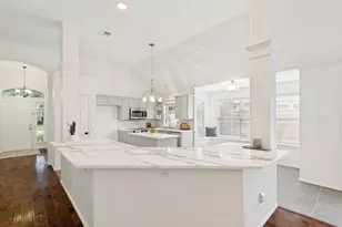 10812 Wild Oak Dr, Frisco, TX 75035 - Photo 1