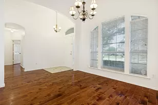10812 Wild Oak Dr, Frisco, TX 75035 - Photo 4