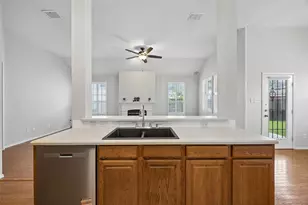 4420 Burnhill Dr, Plano, TX 75024 - Photo 8
