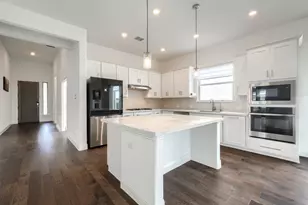 2009 Brookhurst St, Celina, TX 75009 - Photo 10
