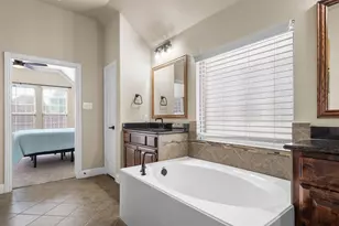 604 Satinwood Ln, Euless, TX 76039 - Photo 28