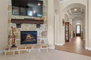 604 Satinwood Ln, Euless, TX 76039 - Photo 20