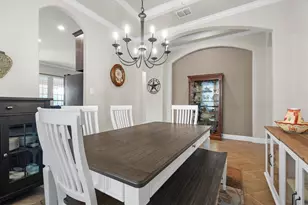 604 Satinwood Ln, Euless, TX 76039 - Photo 8