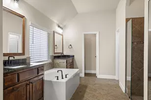 604 Satinwood Ln, Euless, TX 76039 - Photo 26
