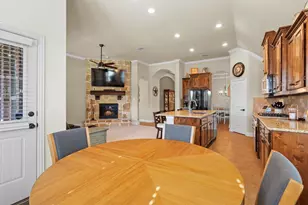 604 Satinwood Ln, Euless, TX 76039 - Photo 22