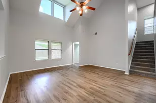2046 Lake Trail Dr, Heartland, TX 75126 - Photo 10