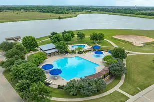 2046 Lake Trail Dr, Heartland, TX 75126 - Photo 4