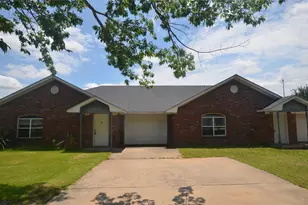 105 Bryant St, Pottsboro, TX 75076 - Photo 4