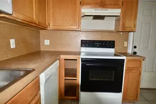 105 Bryant St, Pottsboro, TX 75076 - Photo 8