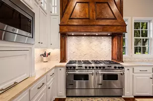 802 Carriage Ct, Southlake, TX 76092 - Photo 10