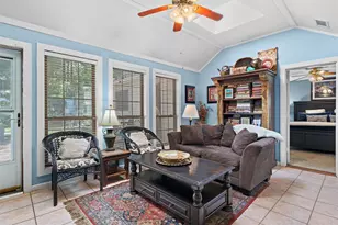 605 Hinsdale Dr, Arlington, TX 76006 - Photo 12