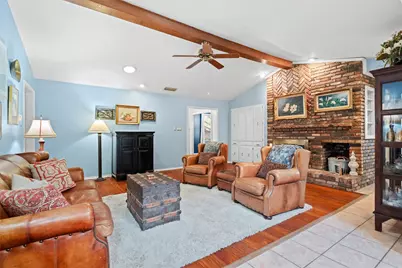 605 Hinsdale Drive, Arlington, TX 76006 - Photo 10