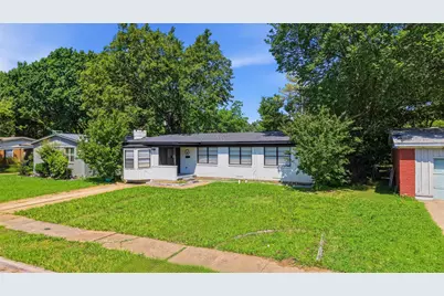 10915 Cotillion Drive, Dallas, TX 75228 - Photo 4