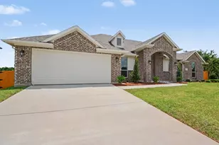 736 Candace Dr, DeSoto, TX 75115 - Photo 4