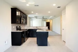 1416 Waggoner Dr, Aubrey, TX 76227 - Photo 36