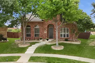 2253 Big Vly Cir, Allen, TX 75013 - Photo 2