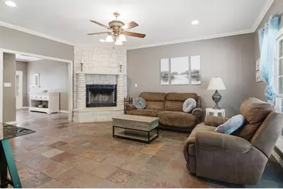 6325 Sonora Drive, DeCordova, TX 76049 - Photo 4
