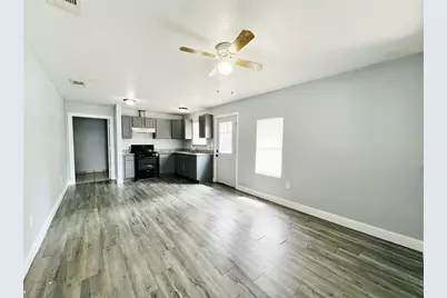 2621 E 12th Street, Fort Worth, TX 76111 - Photo 4