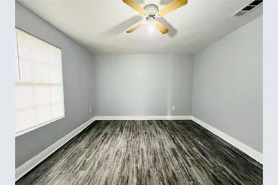 2621 E 12th Street, Fort Worth, TX 76111 - Photo 14