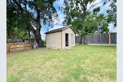 2621 E 12th Street, Fort Worth, TX 76111 - Photo 20
