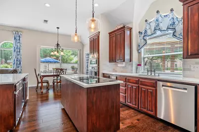 2007 Hunter Place Court, Arlington, TX 76006 - Photo 12
