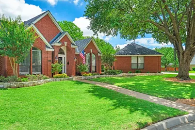 2007 Hunter Place Court, Arlington, TX 76006 - Photo 2
