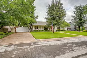 4208 Glenwood Dr, Fort Worth, TX 76109 - Photo 4