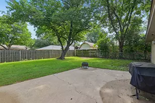 1707 Park Ridge Terrace, Arlington, TX 76012 - Photo 32