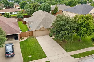 3513 Carlton St, Grapevine, TX 76092 - Photo 4
