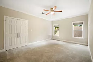1119 N Winnetka Ave, Dallas, TX 75208 - Photo 28