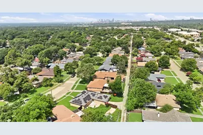 5719 Enchanted Lane, Dallas, TX 75227 - Photo 2