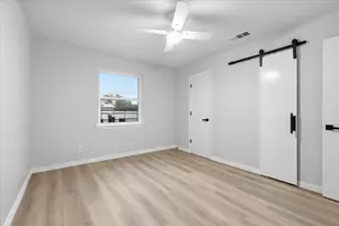 5719 Enchanted Ln, Dallas, TX 75227 - Photo 22