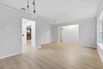 5719 Enchanted Lane, Dallas, TX 75227 - Photo 4