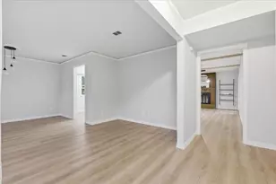 5719 Enchanted Ln, Dallas, TX 75227 - Photo 8