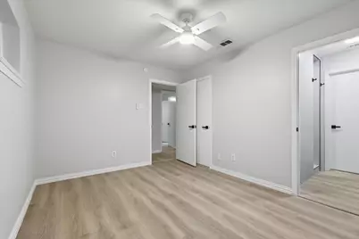 5719 Enchanted Lane, Dallas, TX 75227 - Photo 14