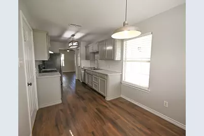 1705 N Cates Street, Decatur, TX 76234 - Photo 2