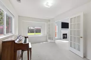 1703 Wolf Creek Dr, Arlington, TX 76018 - Photo 18