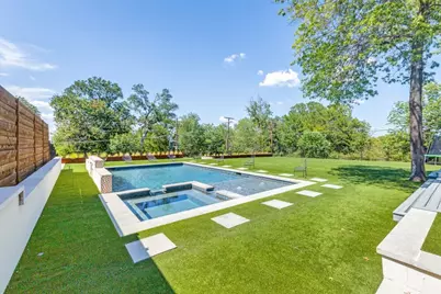 9755 Van Dyke Road, Dallas, TX 75218 - Photo 4