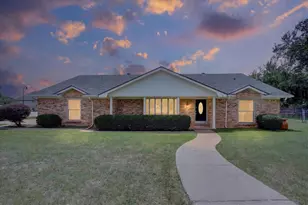 4301 Jester Ct, North Richland Hills, TX 76180 - Photo 34