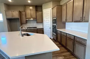 2525 Four Roses Dr, Lewisville, TX 75056 - Photo 4