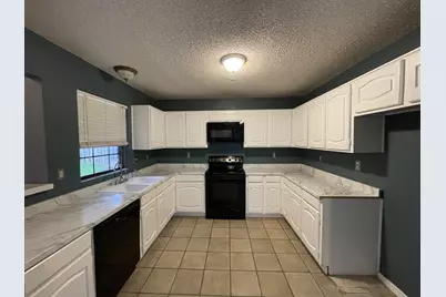 3028 Matterhorn Drive, Bedford, TX 76021 - Photo 2