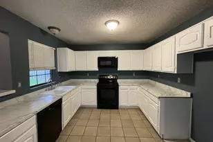 3028 Matterhorn Dr, Bedford, TX 76021 - Photo 2