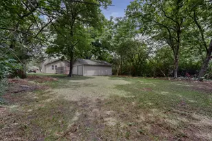 206 Farley St, Waxahachie, TX 75165 - Photo 36